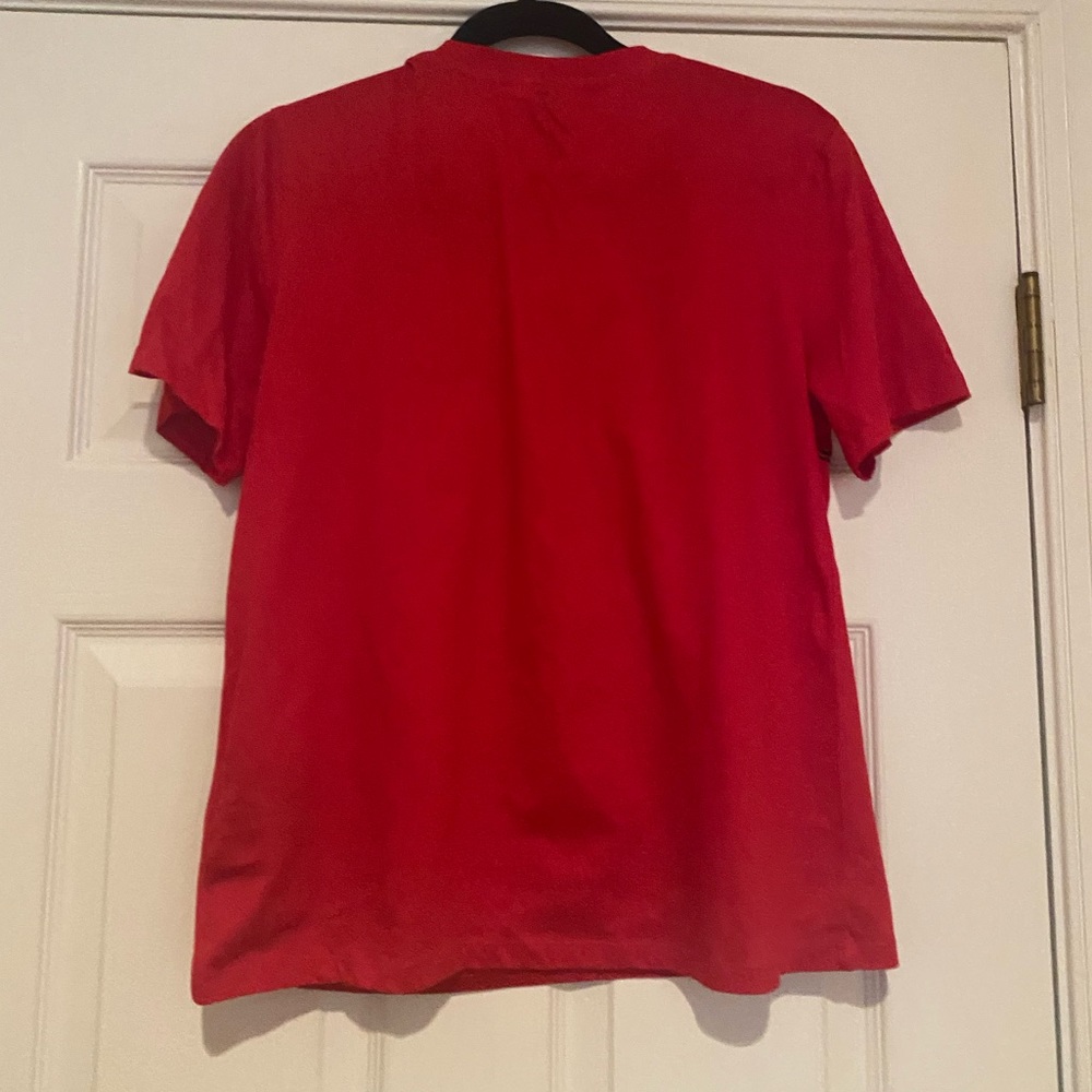 H&M Tee - Picture 2 of 3